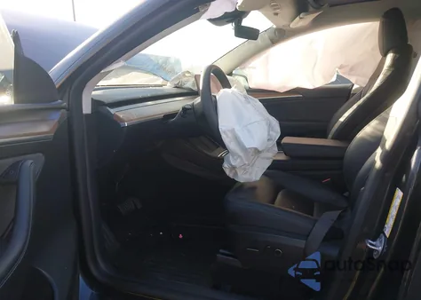 2024 Tesla Model Y Long Range Dual Motor All-Wheel Drive from USA, damaged, VIN 7SAYGAEE2RF060419